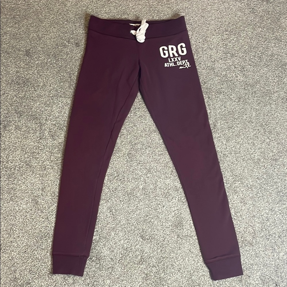 Maroon Garage sweatpants - Picture 2 of 5